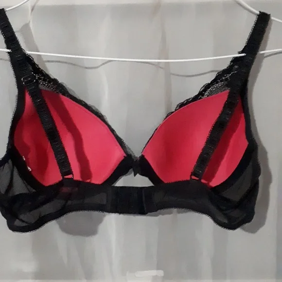 Bra - Picture 2 of 5